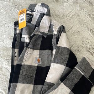 NWT Carhartt relaxed fit flannel